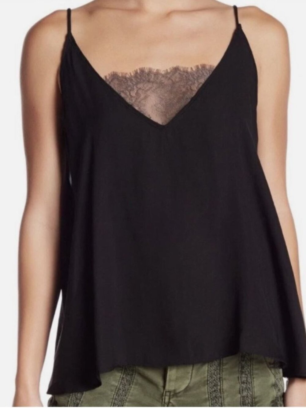 FREE PEOPLE TANK TOP WITH LACE BANDEAU****GLAMORATTI TREND